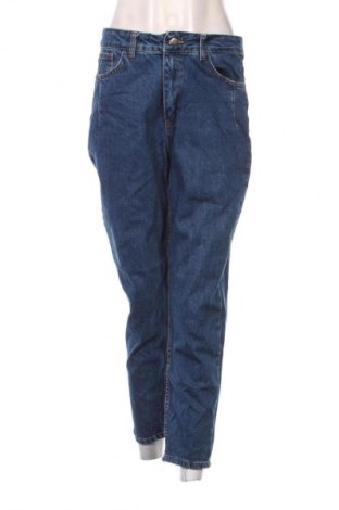 Дамски дънки Collection, Размер L, Цвят Син, Цена 28,88 лв.