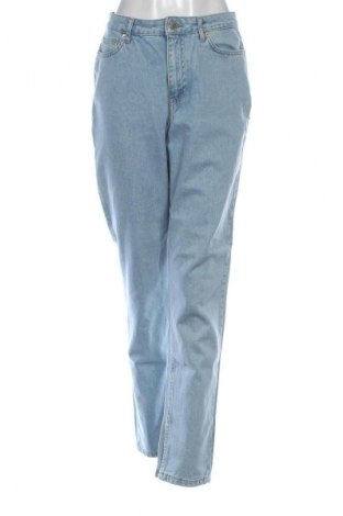 Blugi de femei Debiflue x NA-KD, Mărime M, Culoare Albastru, Preț 108,04 Lei