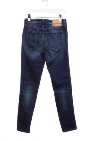 Női farmernadrág Diesel, Méret S, Szín Kék, Ár 65 969 Ft