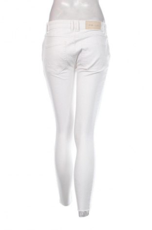 Női farmernadrág Fb Sister, Méret M, Szín Fehér, Ár 7 879 Ft