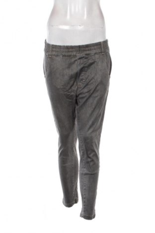 Blugi de femei Fetish, Mărime M, Culoare Gri, Preț 107,89 Lei