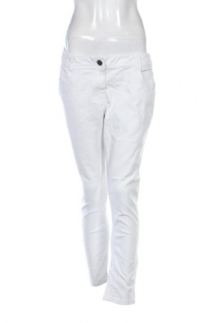 Дамски дънки George, Размер XL, Цвят Бял, Цена 29,33 лв.