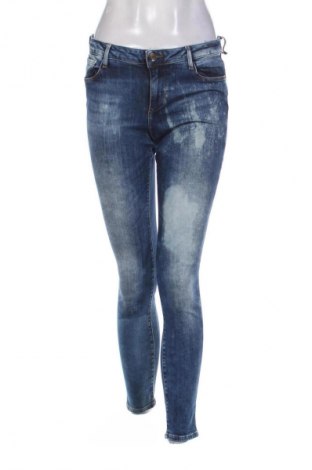 Γυναικείο Τζίν Guess, Μέγεθος M, Χρώμα Μπλέ, Τιμή 38,29 €