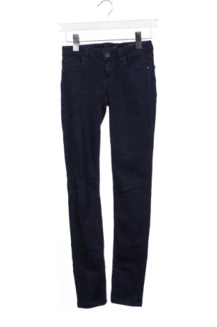 Női farmernadrág Guess, Méret XS, Szín Kék, Ár 11 772 Ft