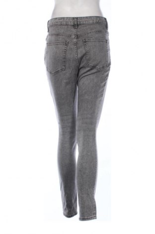 Blugi de femei H&M, Mărime M, Culoare Gri, Preț 76,32 Lei