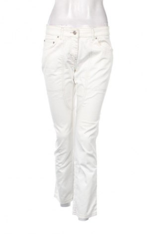 Дамски дънки Henry Cotton's, Размер M, Цвят Бял, Цена 74,97 лв.