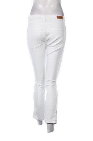 Dámské džíny  Mango, Velikost M, Barva Bílá, Cena  430,00 Kč
