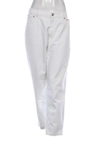Γυναικείο Τζίν Mango, Μέγεθος XL, Χρώμα Λευκό, Τιμή 17,39 €