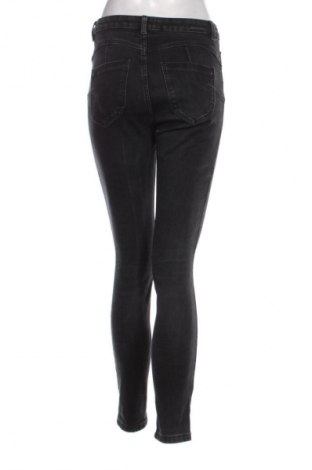 Damen Jeans Mohito, Größe M, Farbe Schwarz, Preis 15,00 €