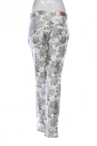 Blugi de femei More & More, Mărime XL, Culoare Multicolor, Preț 91,99 Lei