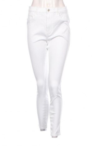 Női farmernadrág ONLY, Méret L, Szín Fehér, Ár 15 889 Ft