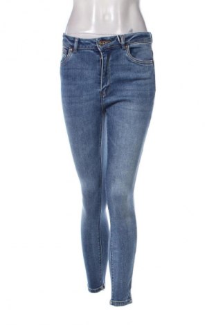 Дамски дънки ONLY, Размер S, Цвят Син, Цена 77,99 лв.