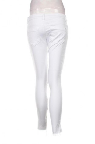 Dámské džíny  ONLY, Velikost S, Barva Bílá, Cena  428,00 Kč