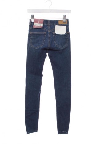 Damen Jeans Pull&Bear, Größe XS, Farbe Blau, Preis 23,52 €