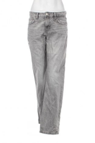 Дамски дънки Pull&Bear, Размер S, Цвят Сив, Цена 29,99 лв.