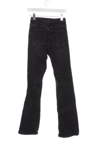 Blugi de femei Sinsay, Mărime S, Culoare Gri, Preț 76,32 Lei