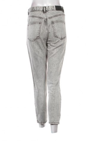 Дамски дънки Sinsay, Размер S, Цвят Сив, Цена 40,48 лв.