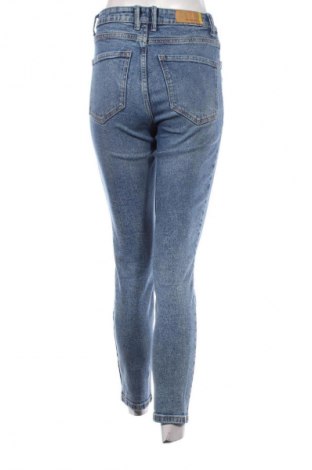 Damskie jeansy Stradivarius, Rozmiar S, Kolor Niebieski, Cena 66,99 zł