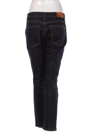 Дамски дънки Tommy Hilfiger, Размер L, Цвят Син, Цена 78,99 лв.