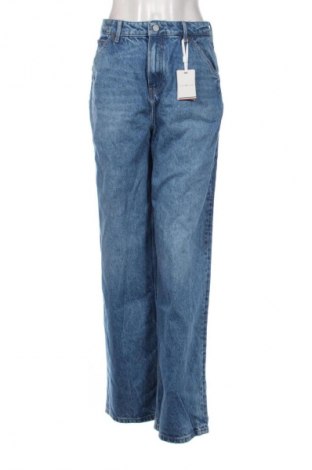 Damskie jeansy Tommy Hilfiger, Rozmiar S, Kolor Niebieski, Cena 504,99 zł