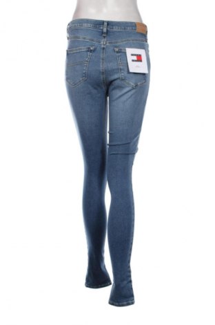 Dámske džínsy  Tommy Jeans, Veľkosť M, Farba Modrá, Cena  107,95 €