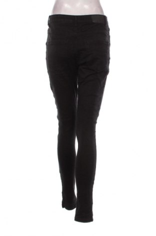 Дамски дънки Vero Moda, Размер L, Цвят Черен, Цена 77,99 лв.
