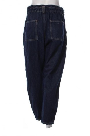 Дамски дънки Zara, Размер M, Цвят Син, Цена 33,99 лв.