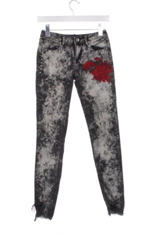 Dámské džíny  Zara, Velikost XS, Barva Vícebarevné, Cena  346,00 Kč