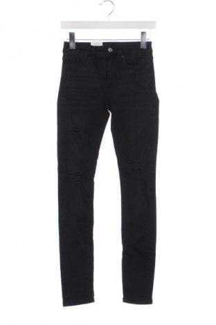 Blugi de femei Zara, Mărime XXS, Culoare Negru, Preț 167,99 Lei