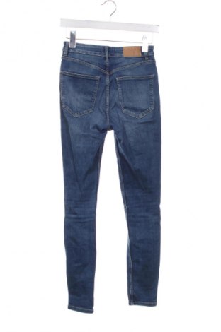 Γυναικείο Τζίν Zara, Μέγεθος XS, Χρώμα Μπλέ, Τιμή 13,81 €