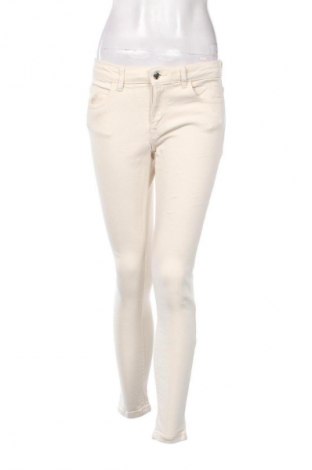 Damen Jeans Zara, Größe M, Farbe Ecru, Preis € 12,99