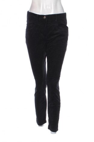 Pantaloni de velvet de femei C&A, Mărime M, Culoare Negru, Preț 43,99 Lei