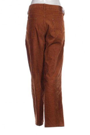 Damen Cordhose Globe Trotter, Größe 3XL, Farbe Braun, Preis € 11,99