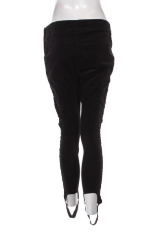 Damen Cordhose Marks & Spencer, Größe XL, Farbe Schwarz, Preis 13,81 €