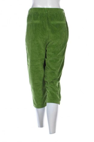 Damen Cordhose United Colors Of Benetton, Größe L, Farbe Grün, Preis 24,55 €