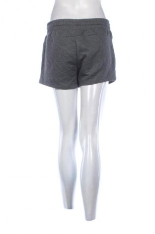 Дамски къс панталон Adidas, Размер L, Цвят Сив, Цена 27,99 лв.