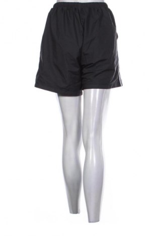 Γυναικείο κοντό παντελόνι Adidas, Μέγεθος M, Χρώμα Μαύρο, Τιμή 19,99 €