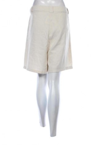 Γυναικείο κοντό παντελόνι Beloved, Μέγεθος L, Χρώμα Εκρού, Τιμή 15,84 €