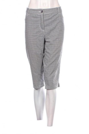 Damen Shorts Bexleys, Größe 3XL, Farbe Mehrfarbig, Preis 12,99 €