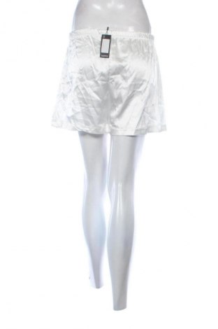 Dámske kraťasy  Boohoo, Veľkosť M, Farba Biela, Cena  15,80 €