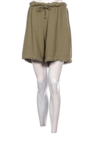Γυναικείο κοντό παντελόνι Bpc Bonprix Collection, Μέγεθος XXL, Χρώμα Πράσινο, Τιμή 12,99 €