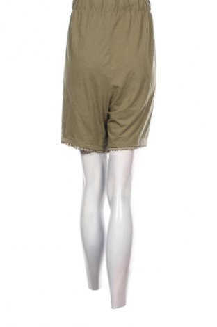 Γυναικείο κοντό παντελόνι Bpc Bonprix Collection, Μέγεθος XXL, Χρώμα Πράσινο, Τιμή 12,99 €
