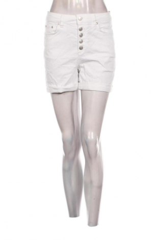 Pantaloni scurți de femei Buffalo, Mărime M, Culoare Alb, Preț 51,99 Lei