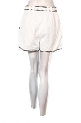 Pantaloni scurți de femei Cotton Club, Mărime L, Culoare Alb, Preț 35,99 Lei