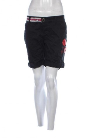 Dámske kraťasy  Desigual, Veľkosť XXL, Farba Viacfarebná, Cena  22,95 €