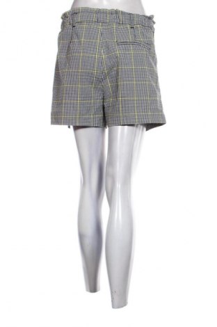 Pantaloni scurți de femei Distrikt Norrebro, Mărime M, Culoare Multicolor, Preț 50,99 Lei