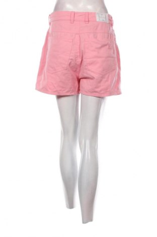 Damskie szorty Escada, Rozmiar M, Kolor Różowy, Cena 280,41 zł