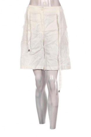 Дамски къс панталон Esprit, Размер XL, Цвят Бял, Цена 27,99 лв.