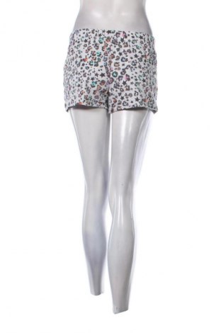Дамски къс панталон F&F, Размер S, Цвят Многоцветен, Цена 19,91 лв.