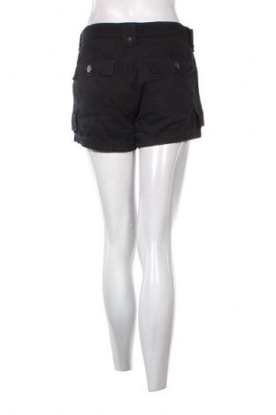 Γυναικείο κοντό παντελόνι Fb Sister, Μέγεθος L, Χρώμα Μαύρο, Τιμή 9,72 €